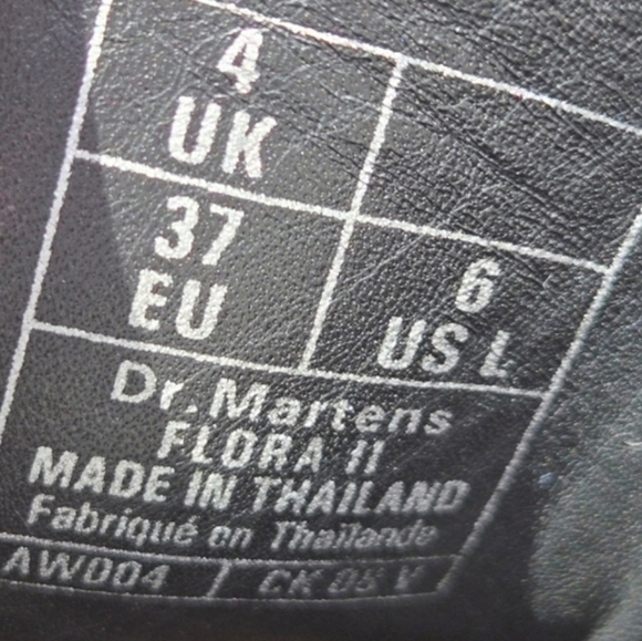 Dr. Martens Flora II Sz US 6 AirWair Heel Smooth Leather Buckle Chelsea Zipper - Picture 7 of 16
